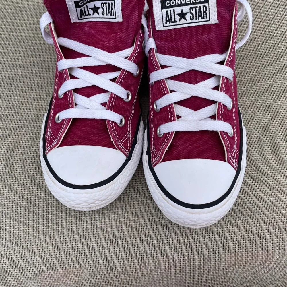 Converse Chuck Taylor All Star Low Top Maroon Burgundy Canvas Youth Size 3
